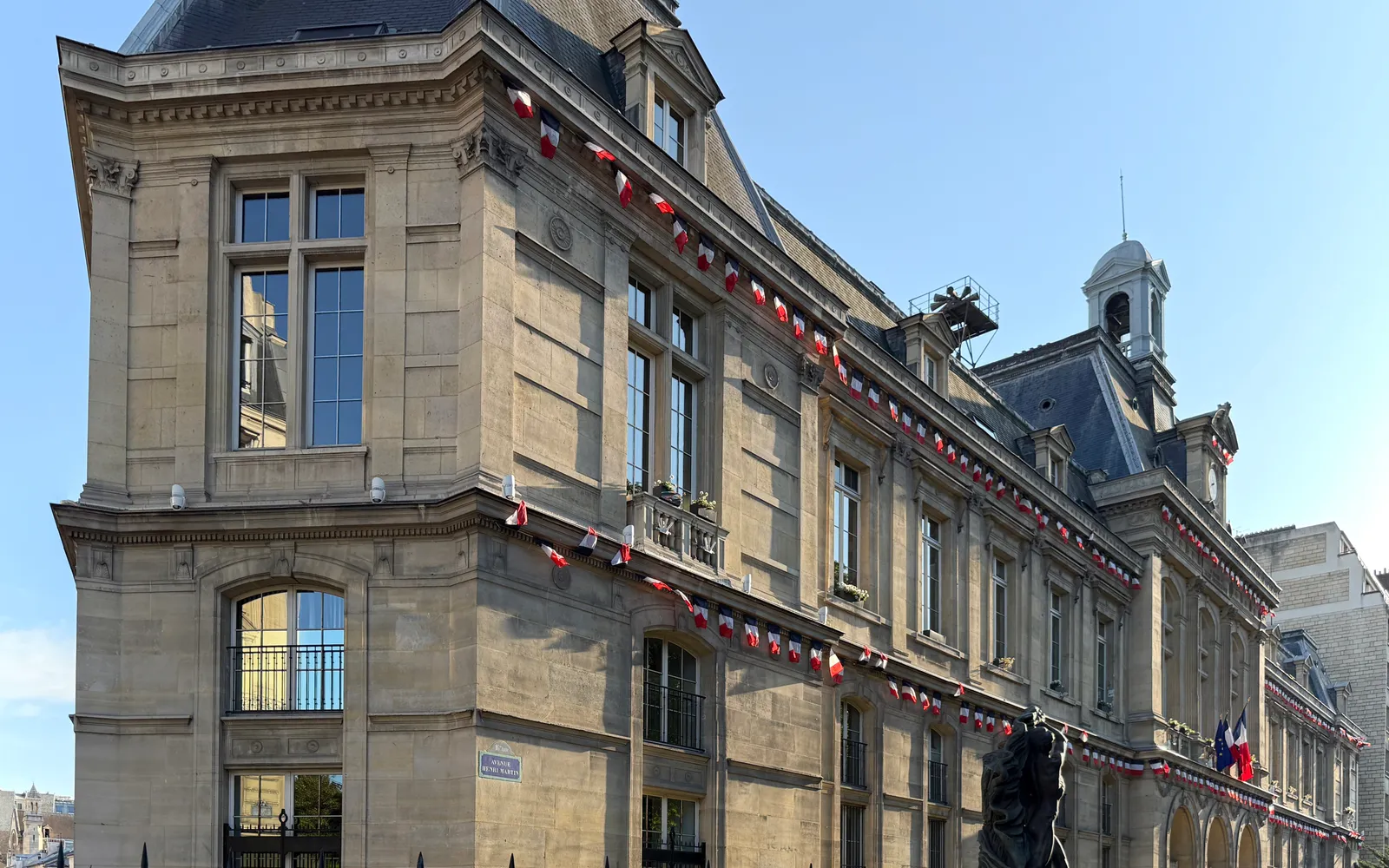 Mairie du 16e arrondissement de Paris (75016), arrondissement desservi par Allo Nuisible Express