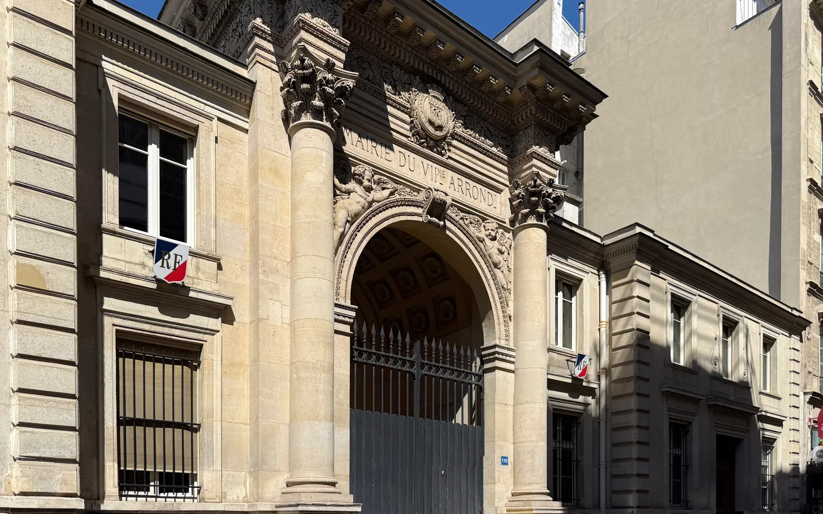 Mairie du 7e arrondissement de Paris (75007), arrondissement desservi par Allo Nuisible Express