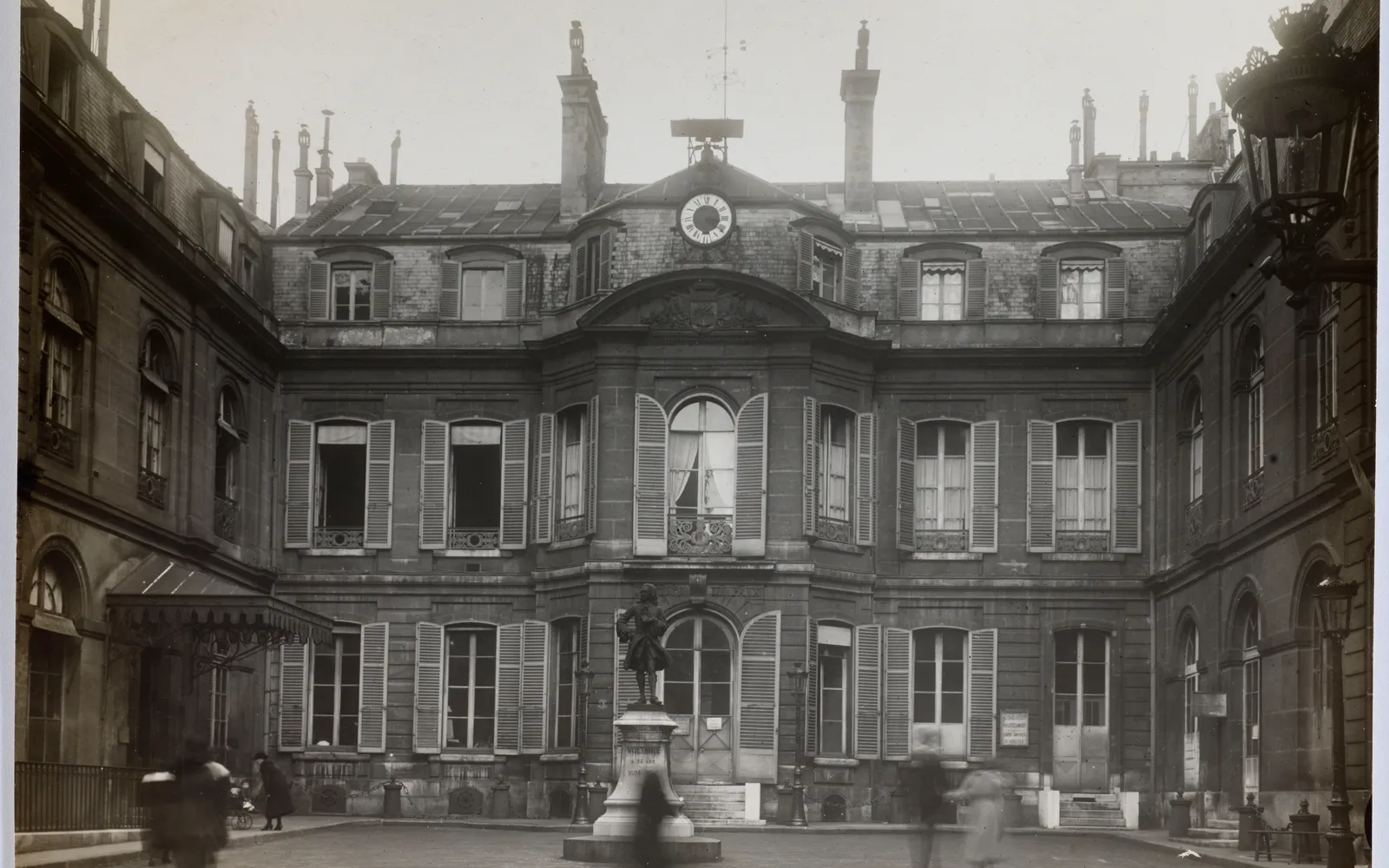 Mairie du 9e arrondissement de Paris (75009), arrondissement desservi par Allo Nuisible Express